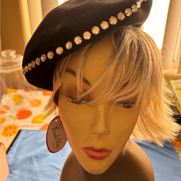Price reduced nearly 50% NWT Vintage Newman M. Black wool TAM HAT w/ rhinestones - Picture 1 of 5